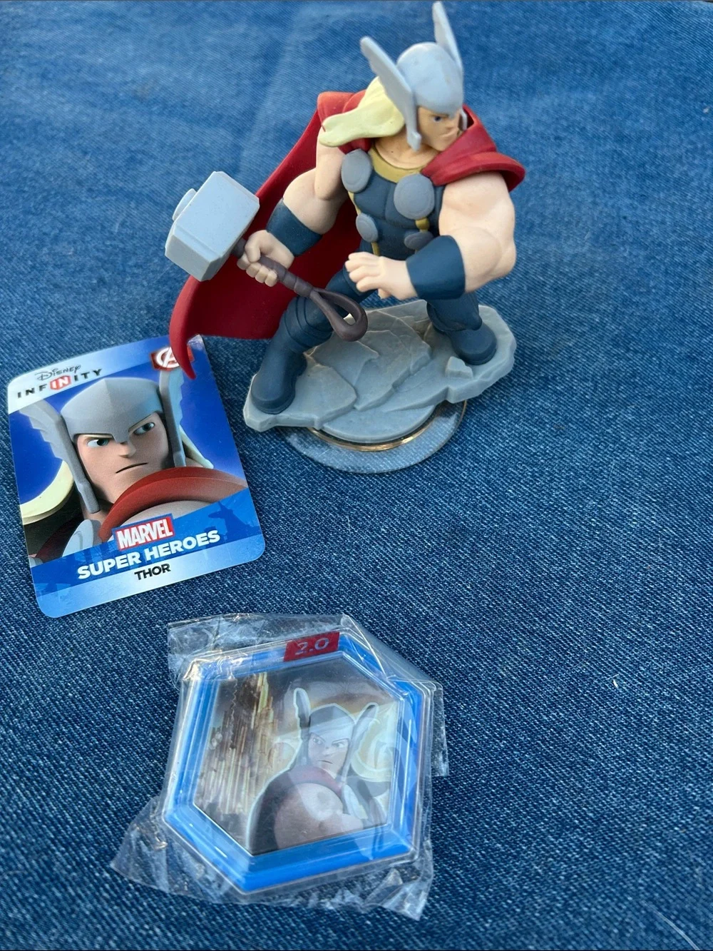 Disney Infinity Bundle/  2.0 game/Game Portal/ Thor character, all brand new!
